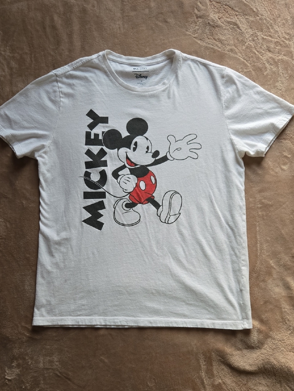Disney White Mickey Mouse Graphic T-Shirt with Red Accent - Picture 3 of 8
